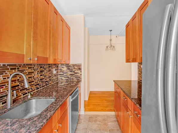 9701 Shore Road image 5 of 22