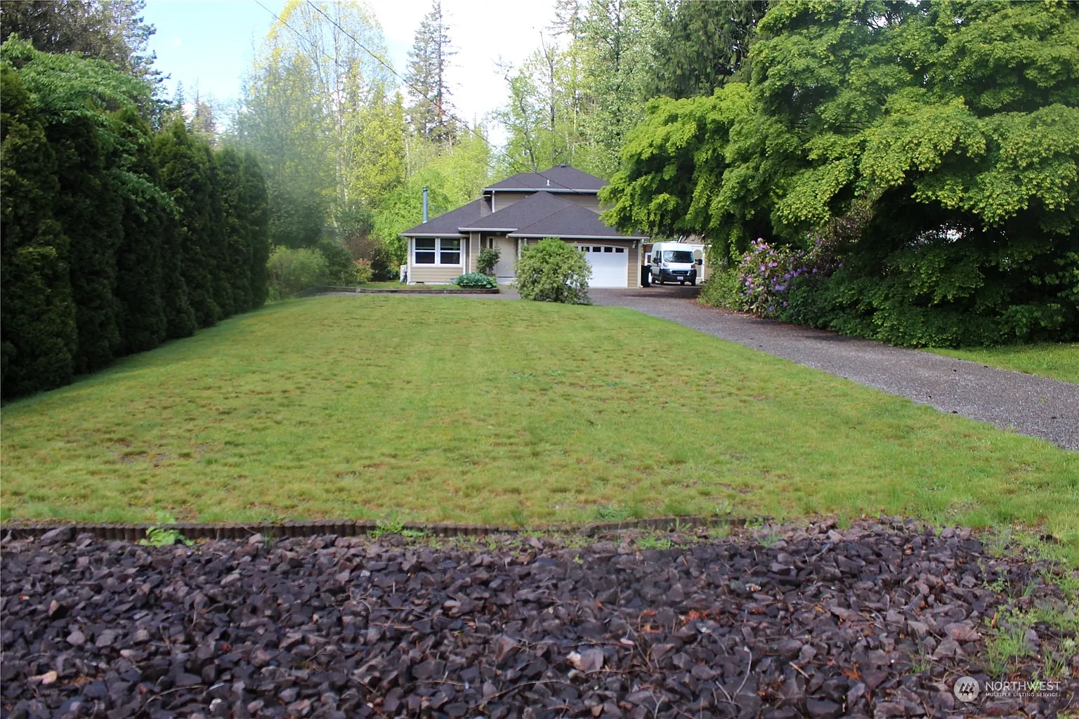 41411 Nelson Place photo 1