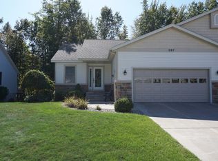 897 S Sandalwood Cir, Muskegon, MI 49441