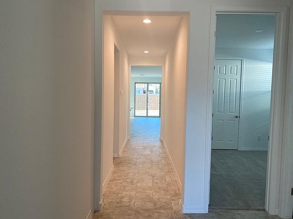 4th image of 6736 W Discovery Dr