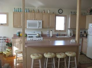 129 E 8th St, Ship Bottom, NJ 08008