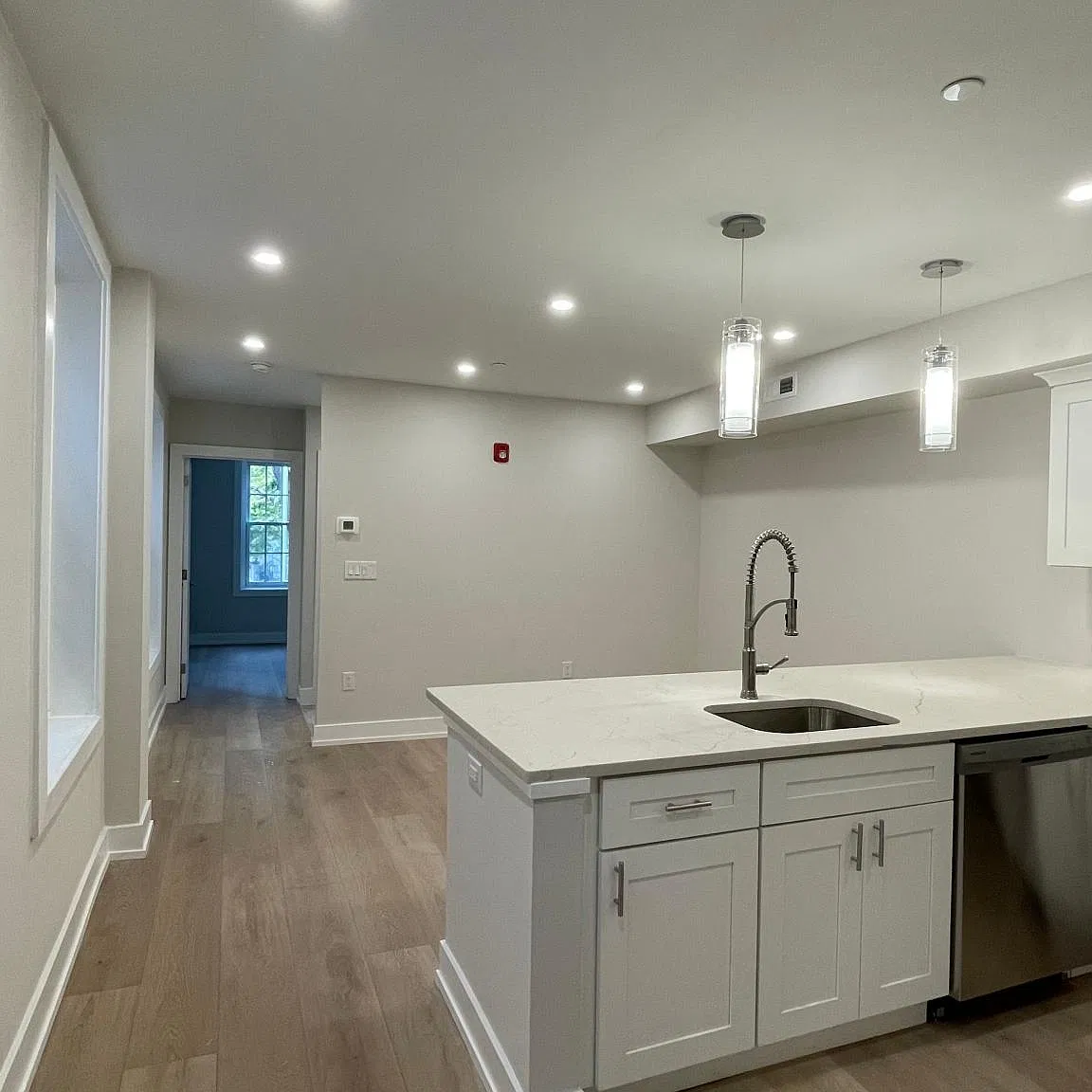 1 bed, 530 sqft, $1,895 — Photo 1