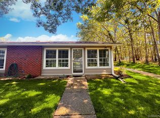 231 Blackpool Ct UNIT F, Ridge, NY 11961