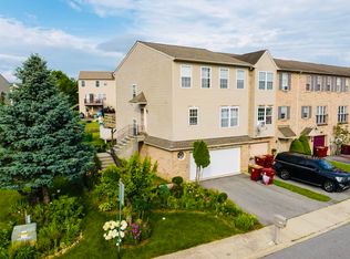 2470 Hawthorn Dr, Easton, PA 18040