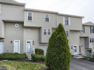 137 Chartwood Dr, Harrisburg, PA 17111