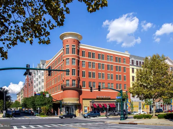 38 Maryland Ave Unit 202, Rockville, MD 20850