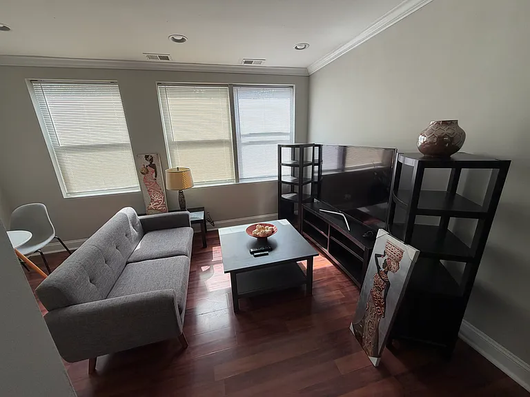4255 Edson Pl NE — Photo 8