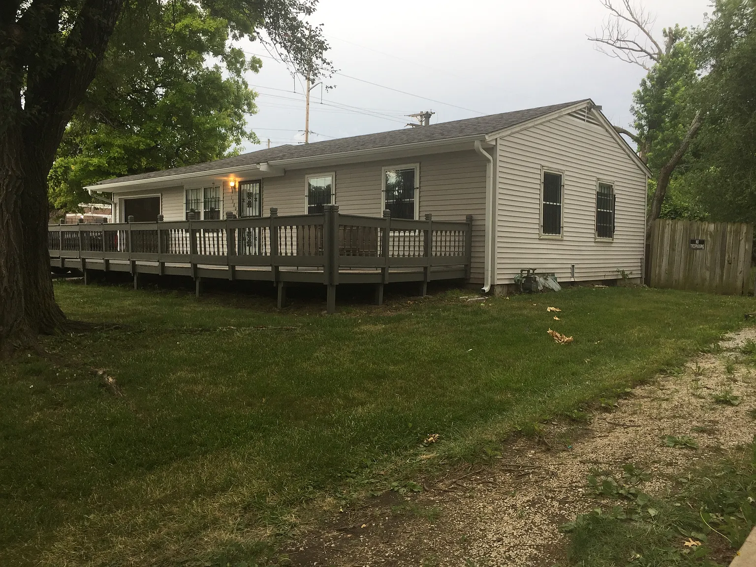 1 bed, $700 — Photo 1