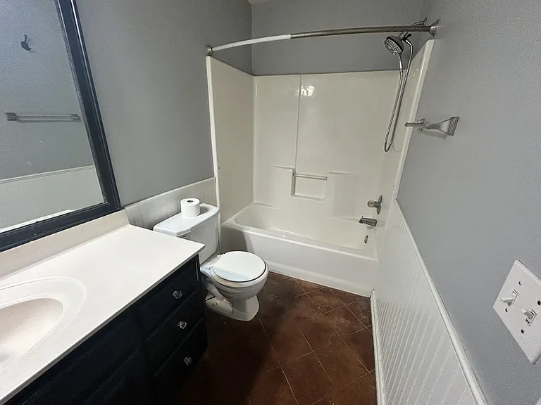 11812 N 107th East Ave — Photo 10