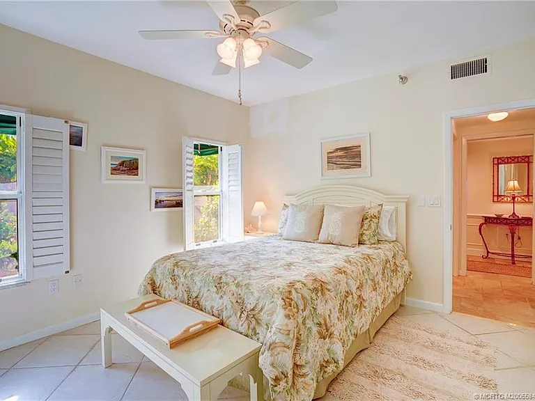 184 NE Edgewater Dr #1001 — Photo 24