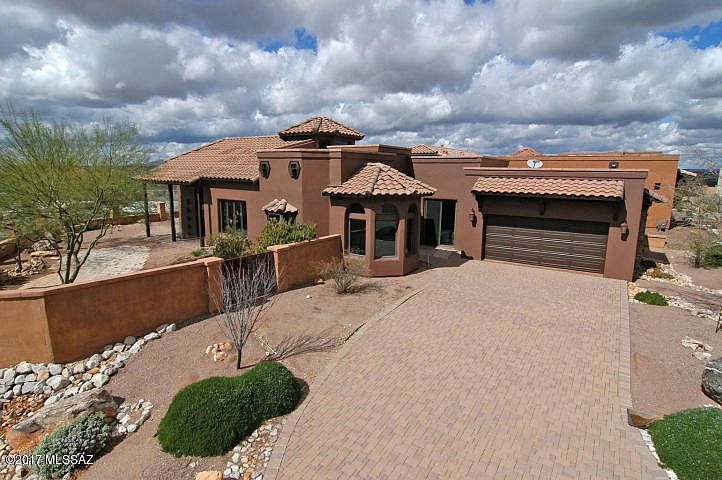 1st image of 10765 N Della Vita Pl
