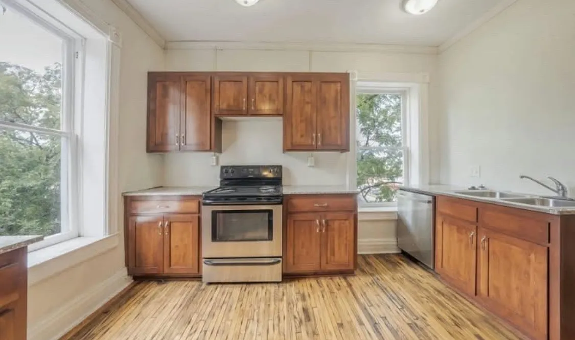1 bed, 700 sqft, $850 — Photo 2