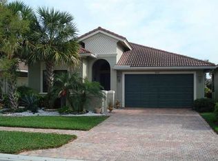 6818 Fabiano Cir, Boynton Beach, FL 33437