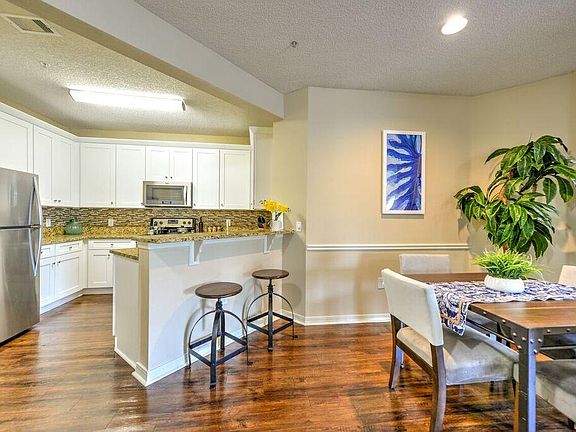 3rd image of 4235 Marsh Landing Blvd APT 621
