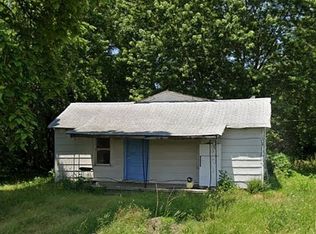 512 NW Main St, Checotah, OK 74426