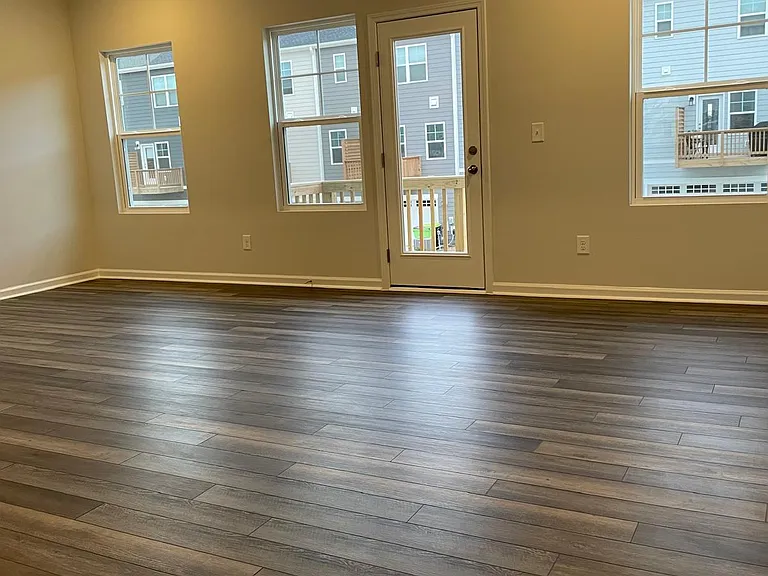 219 Nahunta Dr — Photo 14