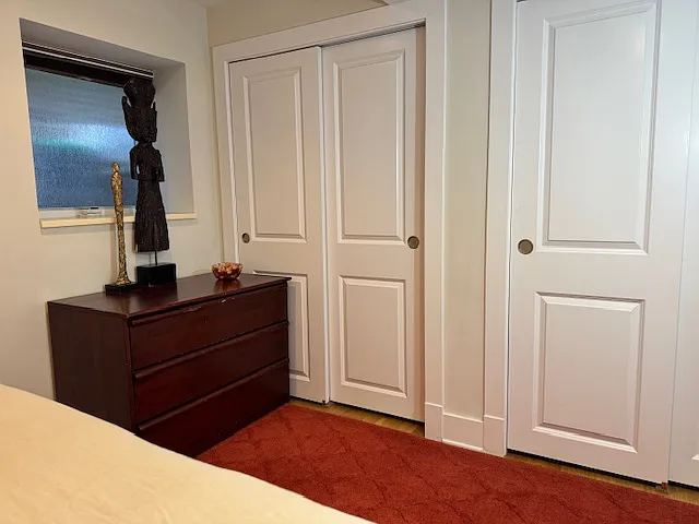 1454 W Farragut Ave — Photo 31