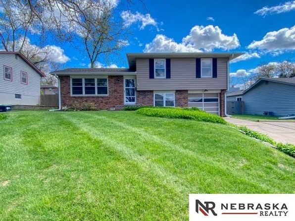12633 Holmes St, Omaha, NE 68137