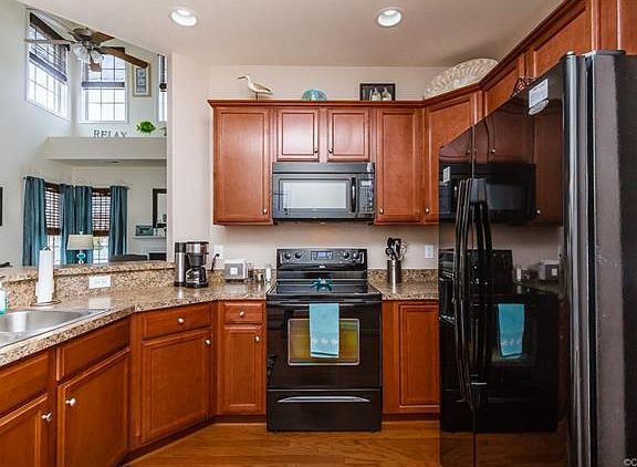 5th image of 7724 Marshall Arch Dr #7724