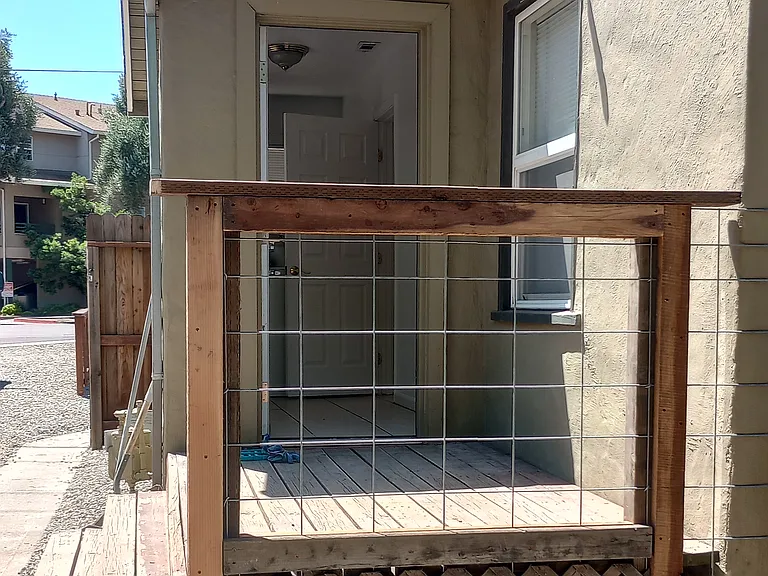 1151 Olive Dr — Photo 12