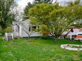 84 Millbrook Rd, Asheville, NC 28806