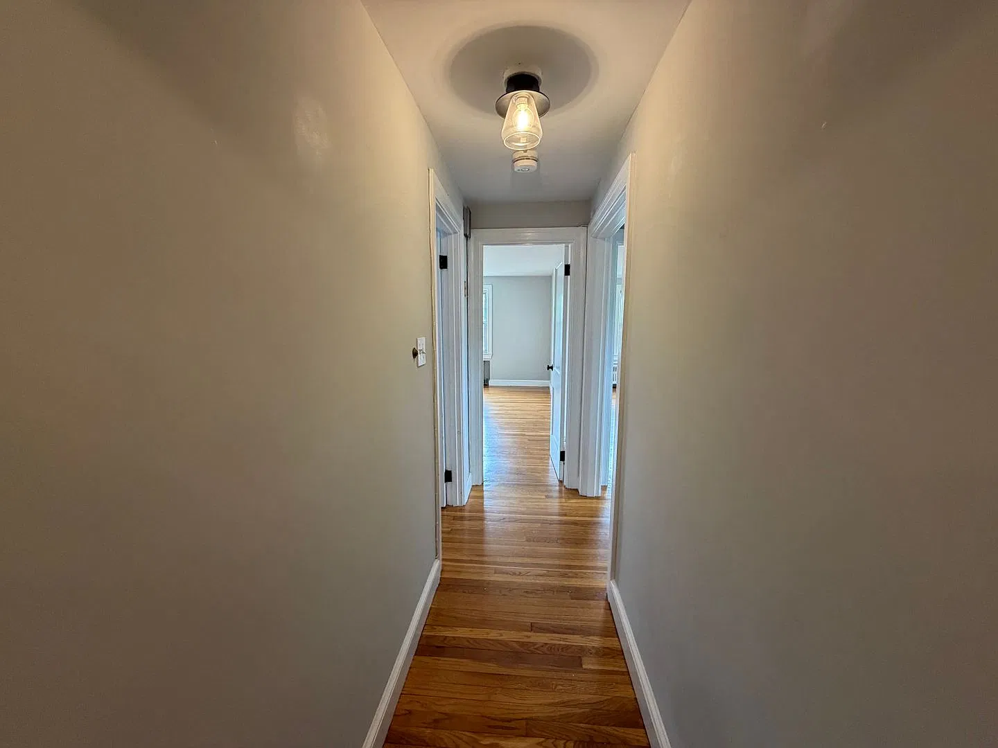 Updated 2 Bedroom Wakefield Rental — Photo 3