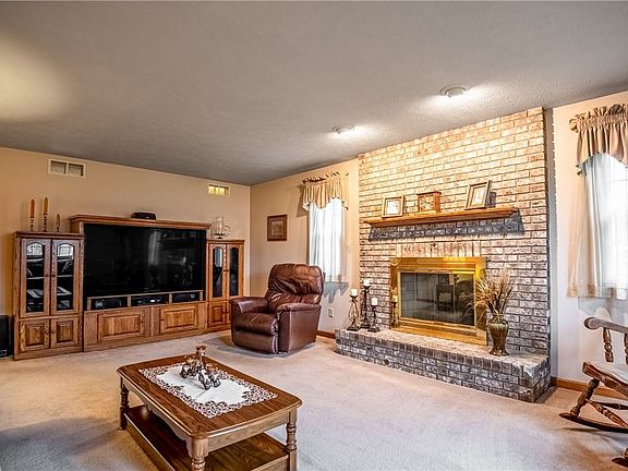 5th image of 903 Brandywine Dr