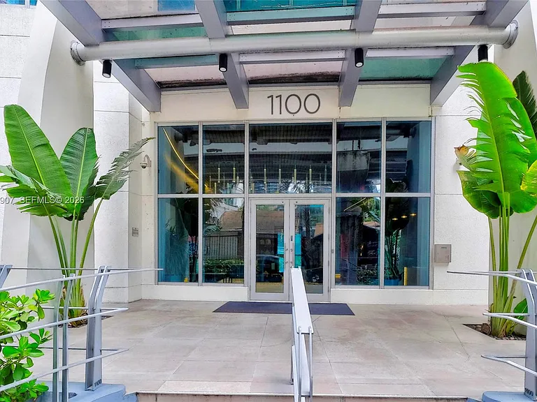 1100 S Miami Ave #1804 — Photo 39