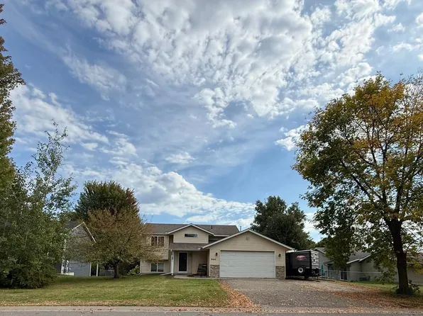 6145 Deer St, Monticello, MN 55362