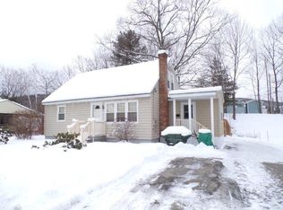 16 Mill St, Gorham, NH 03581
