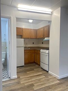 2nd image of 40-23 Ithaca St Floor 2