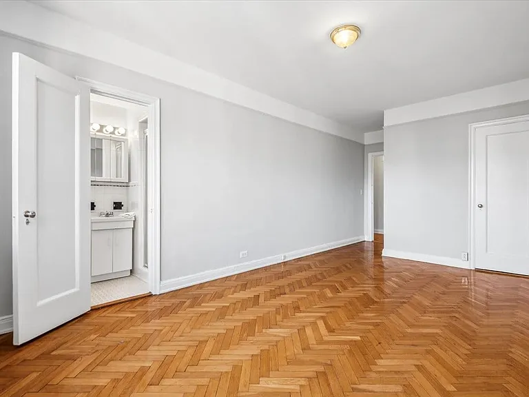 45 Popham Rd #5L — Photo 17