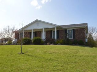 183 Goebel White Ln, CYNTHIANA, KY 41031
