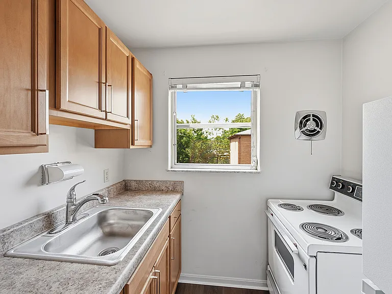 3828 Washington Ave #11 — Photo 6