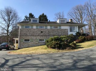 20 Springwood Ave, Stewartstown, PA