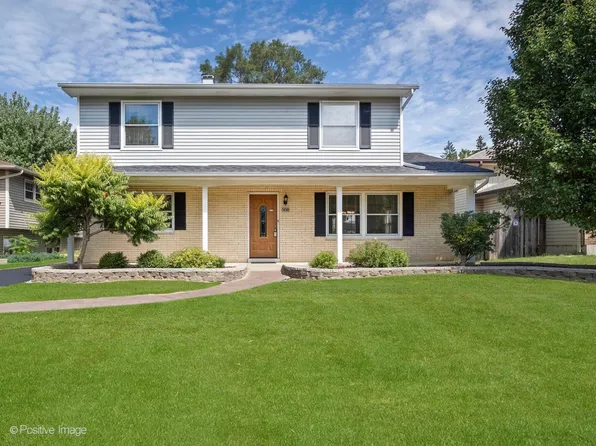 26W508 Curtiss Ave, Winfield, IL 60190