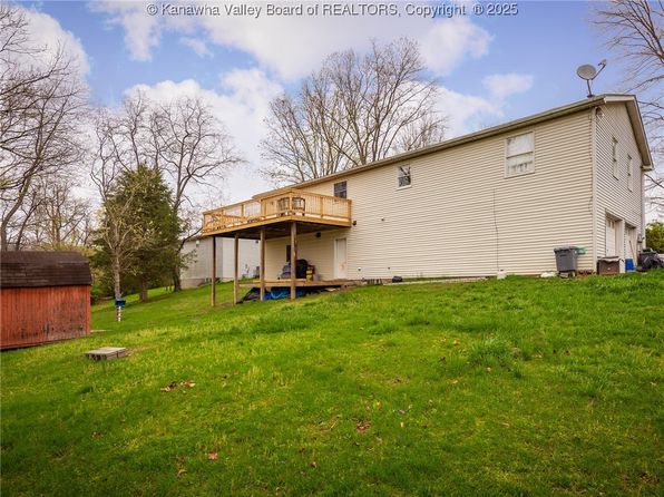 139 Betty Ln, Scott Depot, WV 25560