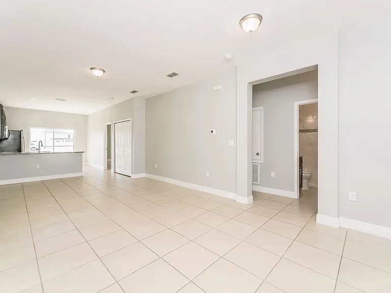 530 Imperial Pl — Photo 8