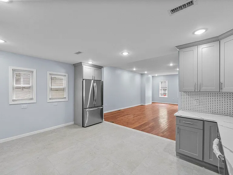 100 Atlantic St — Photo 18