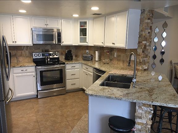 new kitchen 1