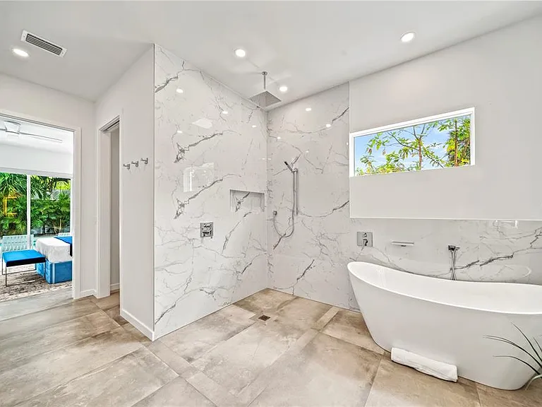 2327 Hillview St — Photo 24