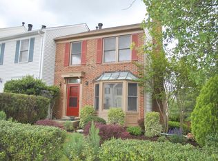 21120 Hedgerow Ter, Ashburn, VA 20147