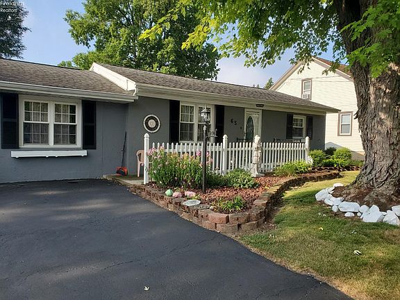 2nd image of 65 Huss St