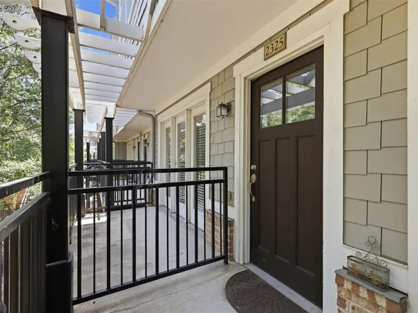 1725 Harvey Mitchell Pkwy S APT 2325, College Station, TX 77840