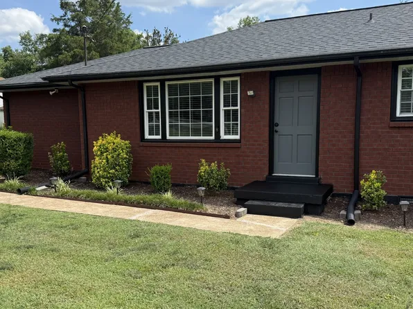 608 Vinson Dr, Nashville, TN 37217