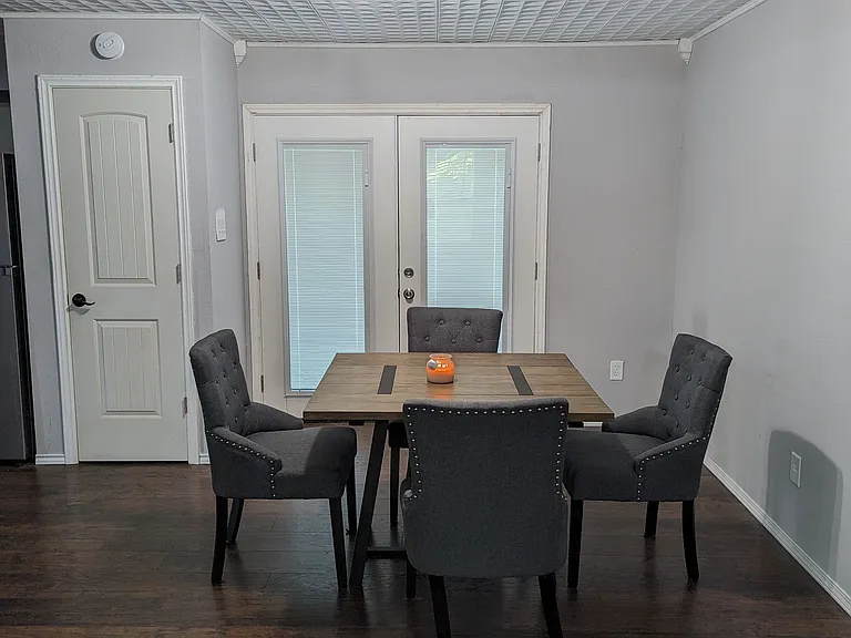 N Caney Dr — Photo 8