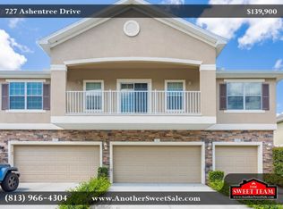 727 Ashentree Dr, Plant City, FL 33563