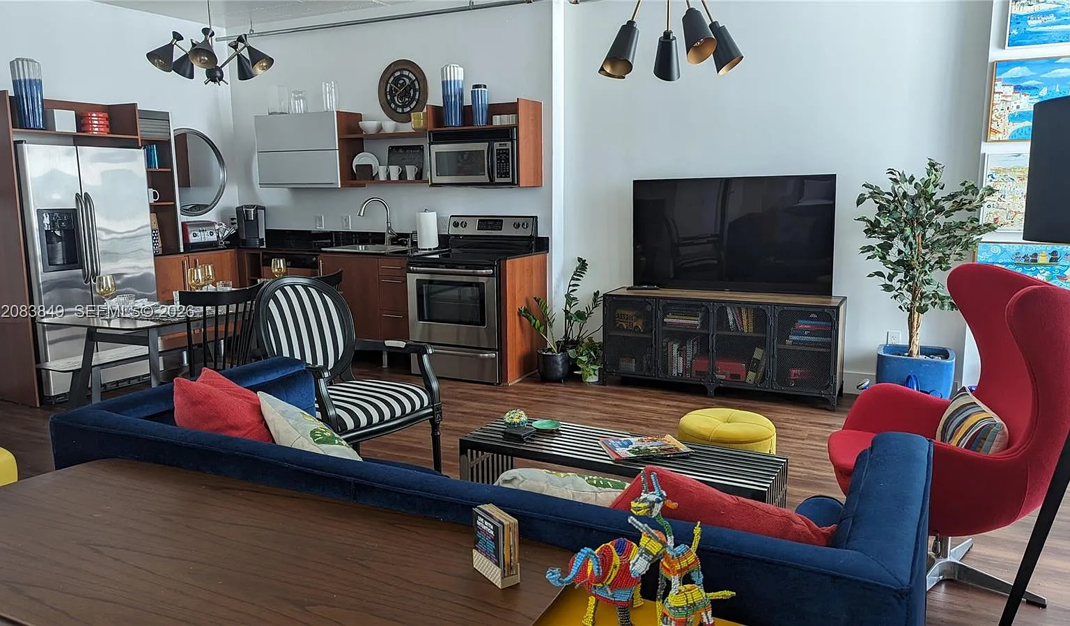 Neo Vertika Condo — Photo 4