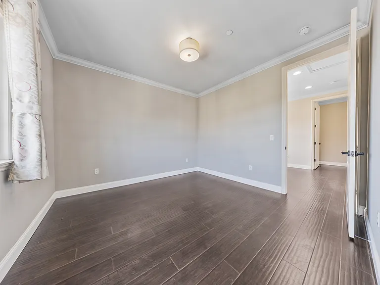 130 Alta St #C — Photo 17