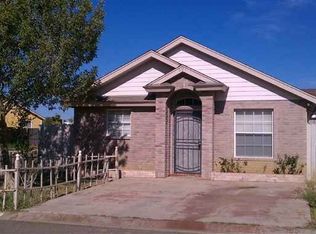 601 Minutemen Dr, Laredo, TX 78046